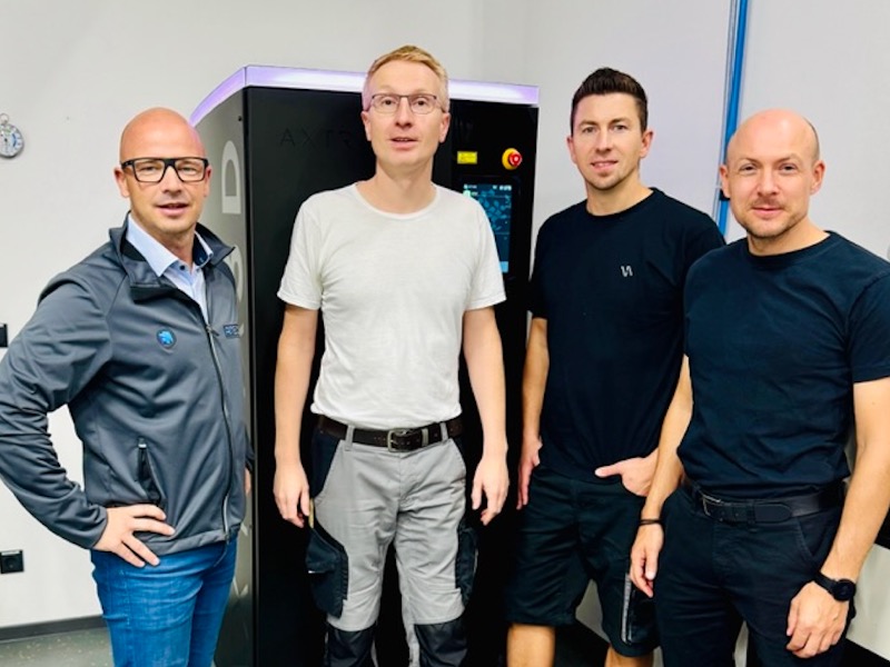 HENNgineered adotta la tecnologia HPS di Axtra3D