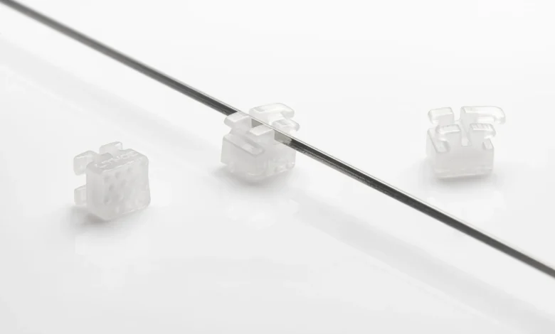 Lithoz unveils new LithaBite alumina material for the production of translucent 3D printed orthodontic brackets.