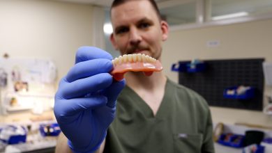 SYS Systems reports 350% surge in dental market sales - installing one of Stratasys' J5 DentaJet 3D printers every two weeks.
