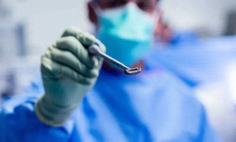 3D printing aids in custom anterior cervical spine surgery. UC San Diego Health surgeons have become the first to perform the surgery.
