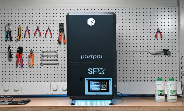 AMT PostPro enters distribution partnership with SurfacePrep, who will offer AMT’s automated vapor smoothing and finishing systems.