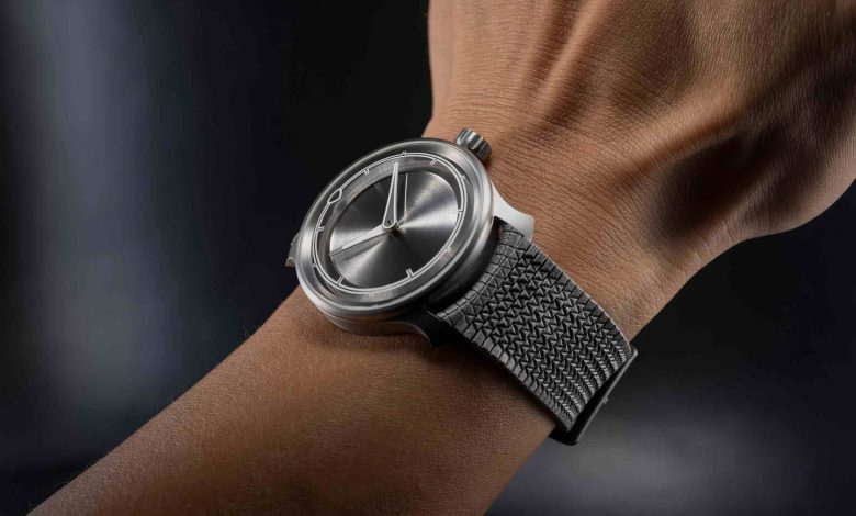 MING 3D printed Titanium mesh strap watch