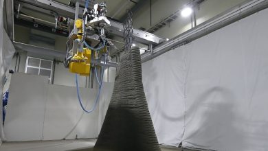 Shimizu Corporation develops spray-based 3D concrete printing - integrating a gantry robot with a material spray simulator.