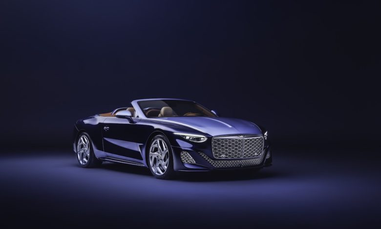 Bentley Batur Convertible with 3D printed platinum