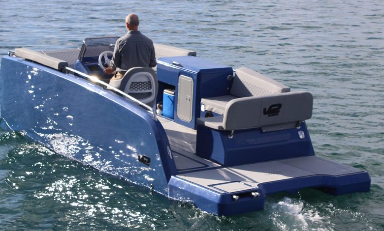 Caracol and V2 Group collaborate on 6-meter monolithic catamaran 3D print