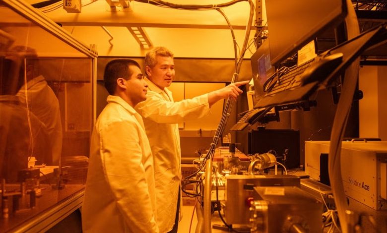 UT Austin researchers cut semiconductor fabrication time from days to minutes